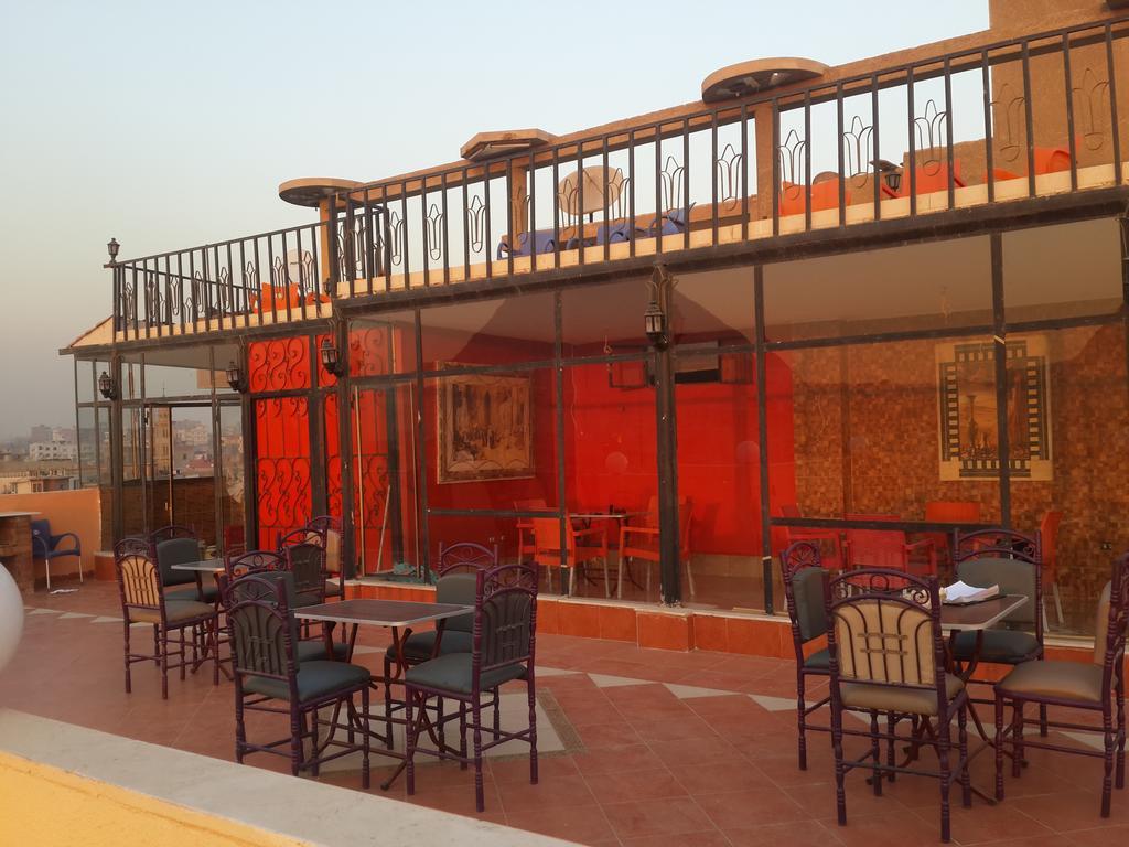 Pyramids Plateau Inn Giza Zewnętrze zdjęcie
